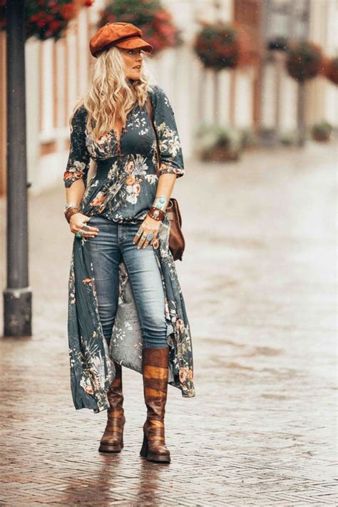 10 Beautiful Chic Boho Outfits That Will Make You Fall In Love