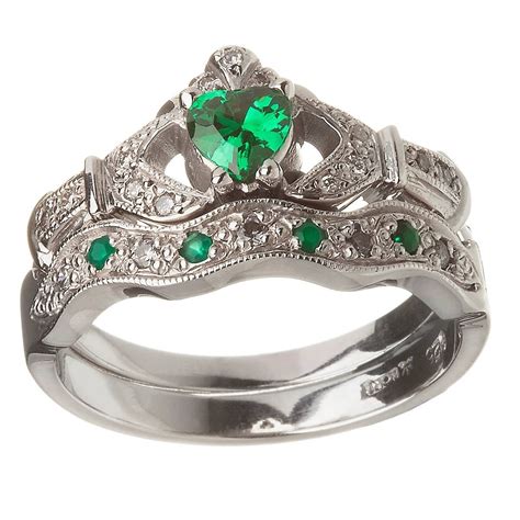 The Best Irish Emerald Engagement Rings