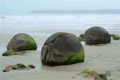 Boulders And Rocks On The Shore On Koekohe Beach New Zealand Image