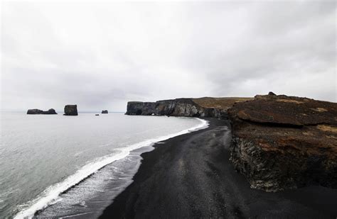Icelands Reynisfjara Black Sand Beach The Complete Guide Black Sand