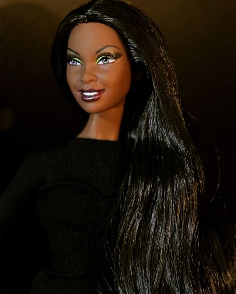 Barbie Basics Model 10 Desire