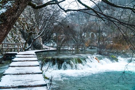 Plitvice National Park Is Worth It In The Winter Oc Rtravel
