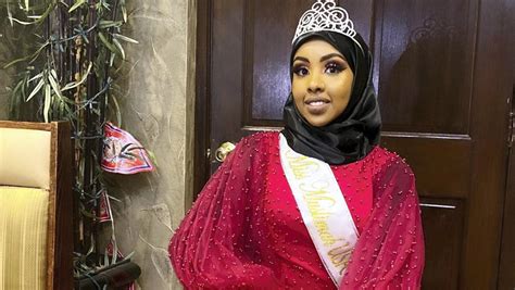 Zehra Abukar Crowned Miss Muslimah Usa 2020 Horn Diplomat