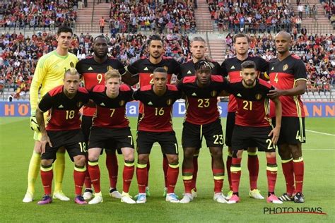 Het belgische elftal beschikt dus over een goed team met goede individuele spelers. FOTO: Zo gaan de truitjes van de Rode Duivels op het WK ...