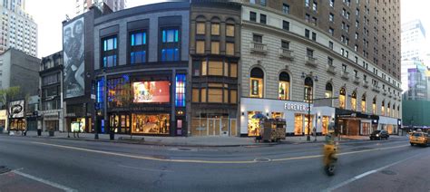 American Eagle Outfitters 40 West 34th Street New York Ny 10001 On
