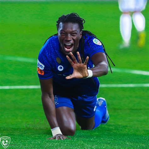 نواجه ضغط مباريات؛ ولكن فاز بافيتمبي غوميز مهاجم نادي الهلال السعودي بجائزة هدف اليانز للأسبوع في الجولة الثانية. جائزة الجولة لأسد الهلال - صحيفة الكأس الرياضية