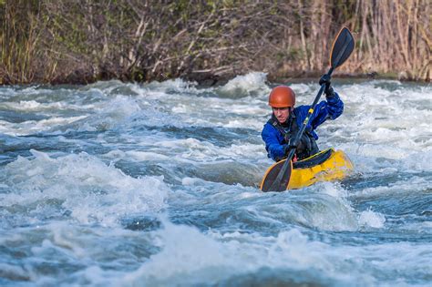 Canoeing Down Whitewater Things To Consider Rapids Riders Sports