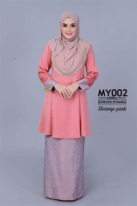 Baju kurung teluk belanga adalah labuh kaum wanita memadankan baju kurung bersama kain sama ada kain dari jenis batik, songket atau sutera. baju kurung modern - Google Search | Baju kurung, Modern