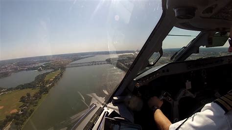 Dca River Visual Rwy19 2013 Landing A Passenger Jet In Washington Dc