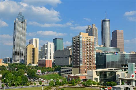 Best Atlanta Skyline Daytime Stock Photos Pictures And Royalty Free