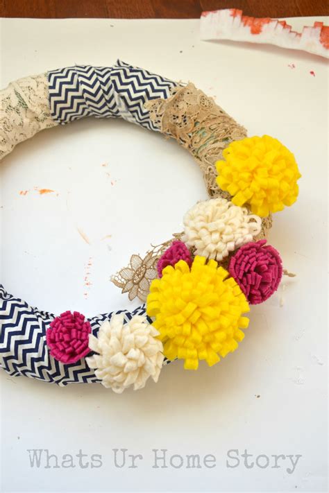Make A Cool Wreath From Fabric Scraps