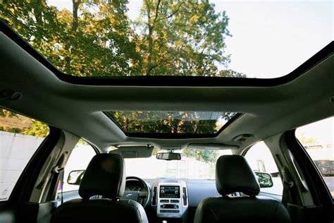 Sunroof Vs Moonroof Vs Panoramic Roof Key Differences