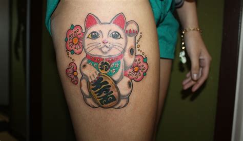Maneki Neko Lucky Cat Tattoo Tattoos Cat Tattoo