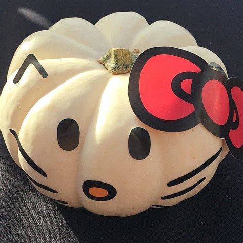 You can avoid the mess with a few crafty and inexpensive solutions. 25+ Ways To Decorate Pumpkins Without Carving by abc 🌞 def ...
