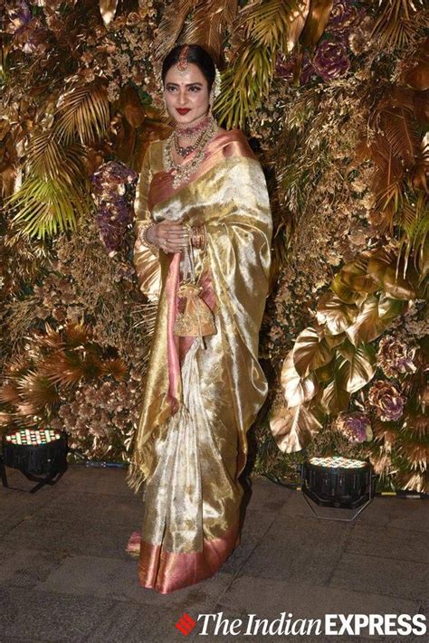 Every Time Rekha Made Us Fall In Love With Saris See Pics Saree Designs Party Wear Rekha