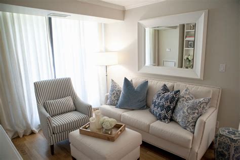 Small Spaces Contemporary Living Room Toronto By Andrea Gray