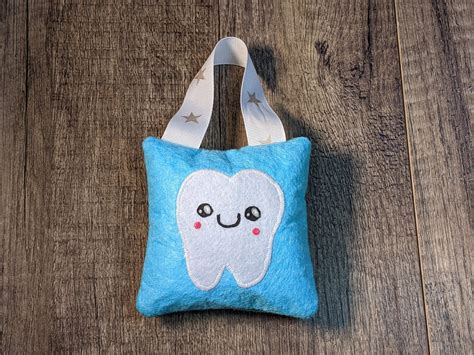 Free Diy Tooth Fairy Pillow 5 Out Of 4 Patterns