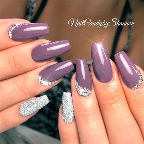 30 Mauve Color Nail Art Ideas To Look Flawless To The Fingertips