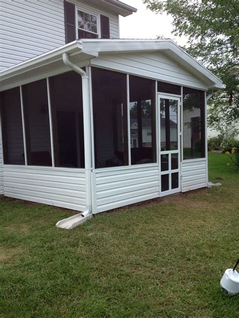 We enjoyed sitting on the screened in porch listening to an evening thunderstorm. screened back porch | Dreaming | Pinterest | Back porch ...