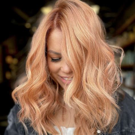 29 Strawberry Blonde Highlight Ideas To Show Your Stylist Asap