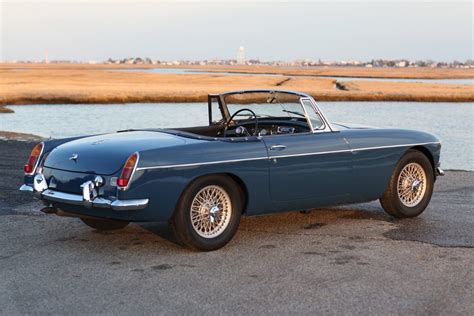 Official Buying Guide Mgb Roadster The Quintessential British