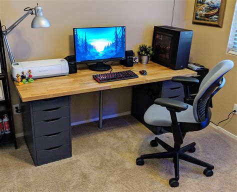 Get the space you need with everything at your fingertips and. Ikea Battlestation All Finished : battlestations