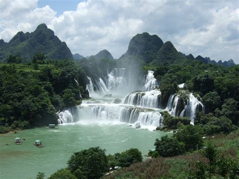 Ban Gioc Detian Falls Chinese Paradise