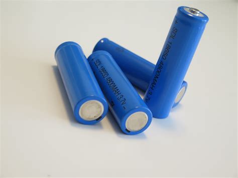 4pcs 3200mah 37v Lithium Icr 18650 Rechargeable Battery Li Ion