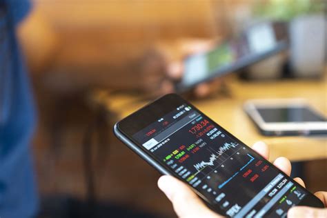 Top 4 Apps for Forex Traders