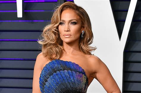 Jennifer Lopez Now Signed to LA Reid's Hitco | Billboard | Billboard