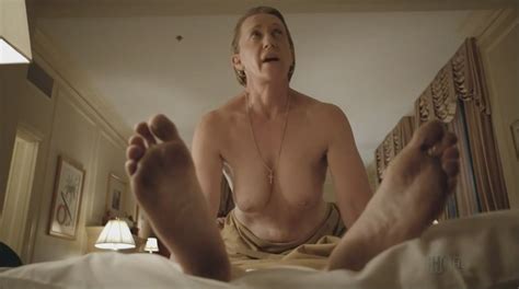 Naked Lisa Long In Shameless US