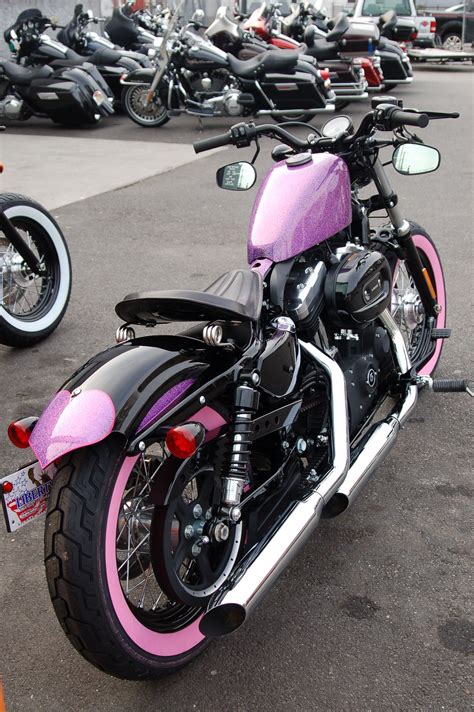 Pin By Lize Mari Esterhuizen On Harley Davidson Harley Bikes Pink