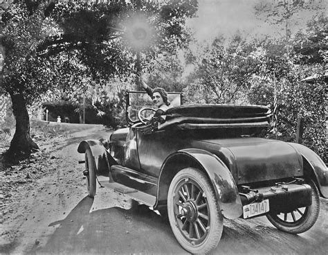 You Can't Drive This Unstable, Abandoned Section of Route 66