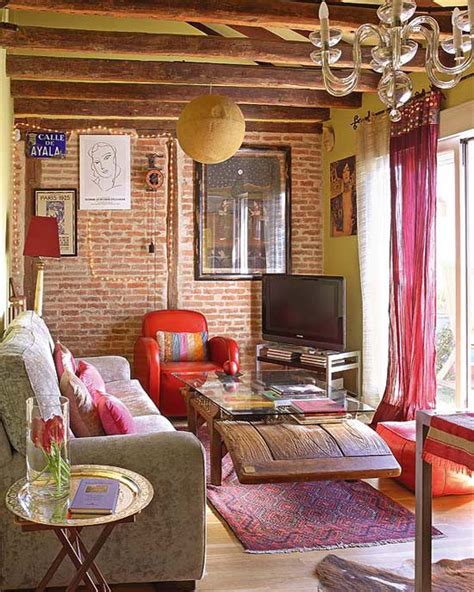 Small Bohemian Feminine Apartment In Paris Decoholic