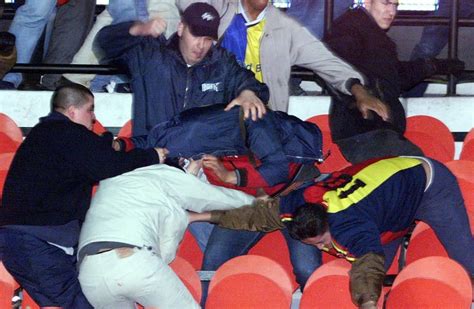 13 March 2001 PSG And Galatasaray Fans Clash At Parc Des Princes
