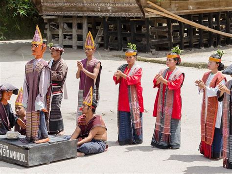 Tarian Tradisional Sumatera Utara Yang Wajib Diketahui Lengkap