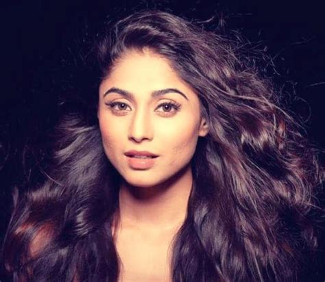 Soumya Seth Actress Height Weight Age Affairs Biography And More Starsunfolded