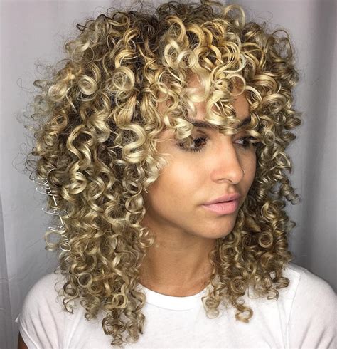 50 Natural Curly Hairstyles And Curly Hair Ideas To Try In 2023 Hair