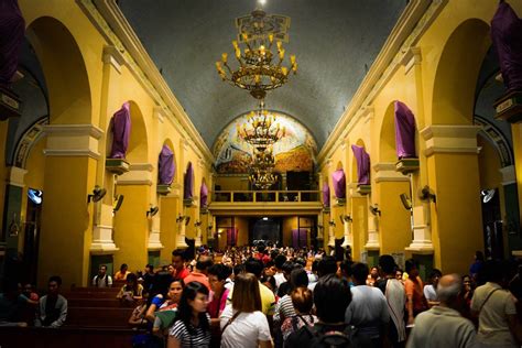 Drop by Iloilo churches for your 'Visita Iglesia'