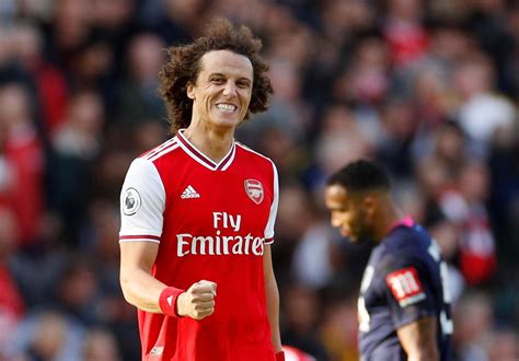 He moved across the why sign david luiz? Arsenal Players Hail David Luiz's Influence At The Club