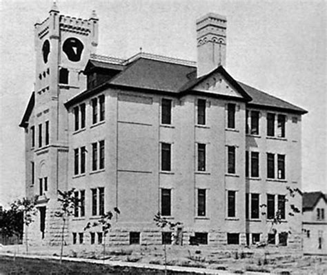 Historic Sites Of Manitoba Alexandra School Edmonton Street Winnipeg