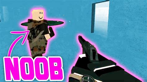 Teaching A Noob To Play Roblox Phantom Forces New Youtube