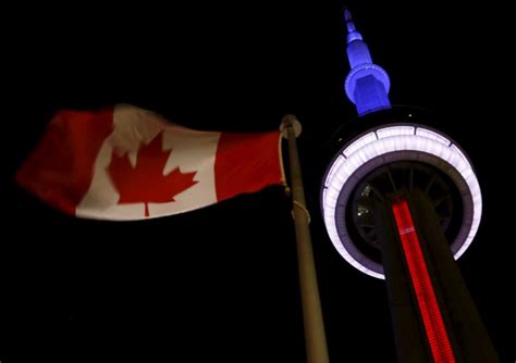 According to tripadvisor travelers, these are the best ways to experience cn tower CN Tower celebrates 40 years as a tourist magnet and ...