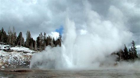 Volcano Hot Springs Geysers Magma Britannica