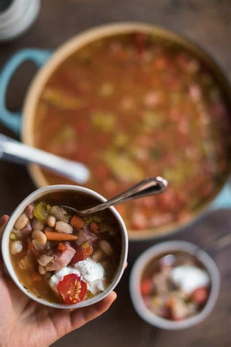 Great served with a warm biscuit with a little jelly. Great Northern Bean Ham Soup Recipe - Reluctant Entertainer