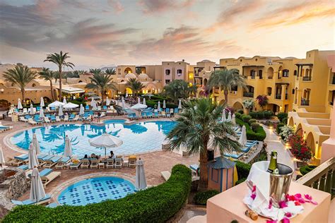 This resort features a bar, a … Hotel Three Corners Rihana Resort & Rihana Inn - El Gouna ...