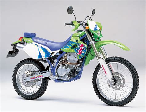 Experts note that vehicles of this brand are characterized by impeccable ergonomics, as well as optimal equipment. Planet Japan Blog: Kawasaki KLX 250 Final Edition 2016