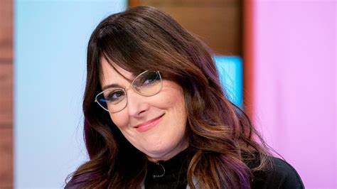 ricki lake feels liberated and free after shaving her head us weekly
