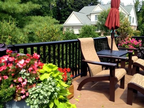 Ideas For Gardening On Your Deck — By Archadeck St