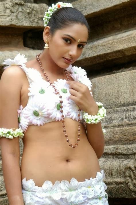 Ragini Dwivedi Hot Sexy Navel Show Photos Images Gallery Discover The Nude Girls